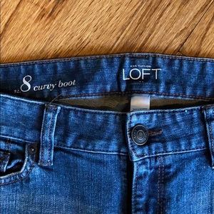 Ann Taylor Loft Curvy Boot Jeans size 8